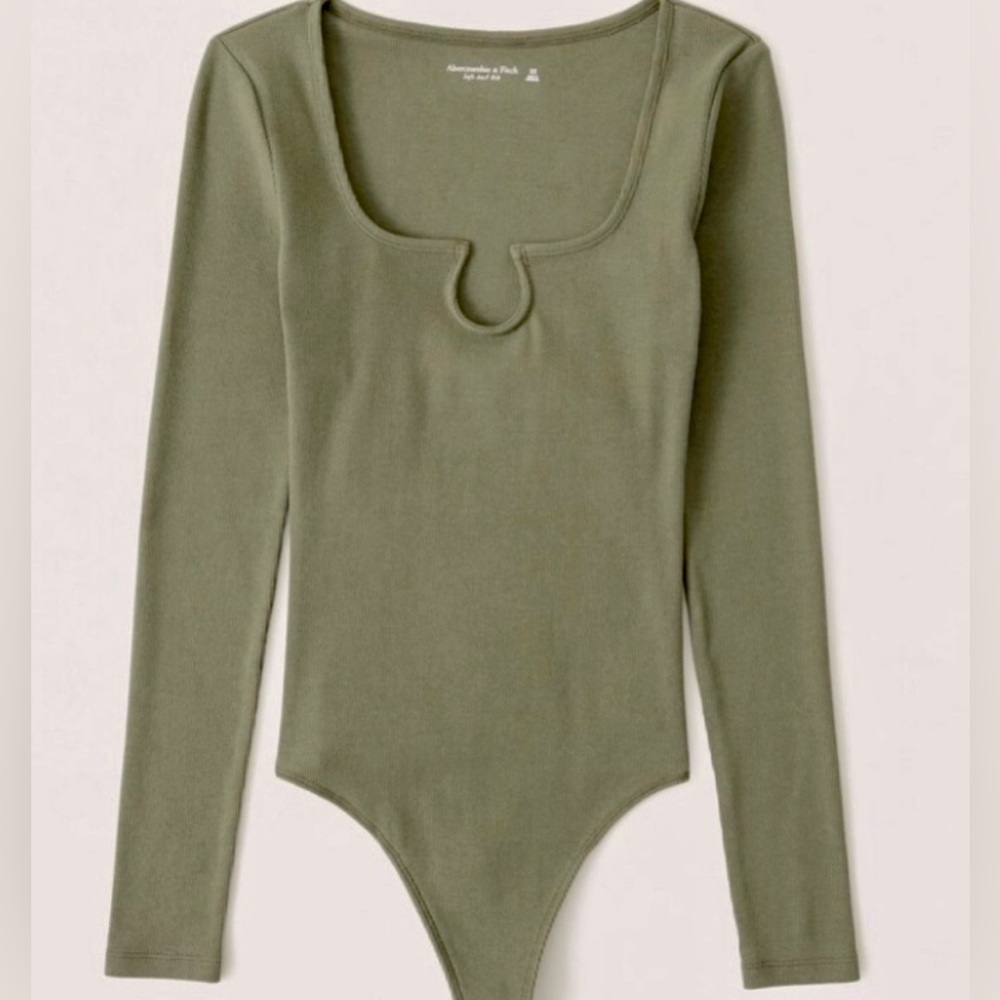 Abercrombie Olive Green Ribbed Long Sleeve Bodysuit - Size Small